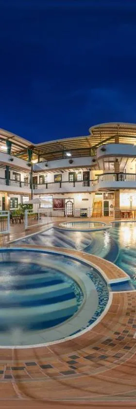 Hotel El Virrey Boutique Honda，位于亨达的酒店