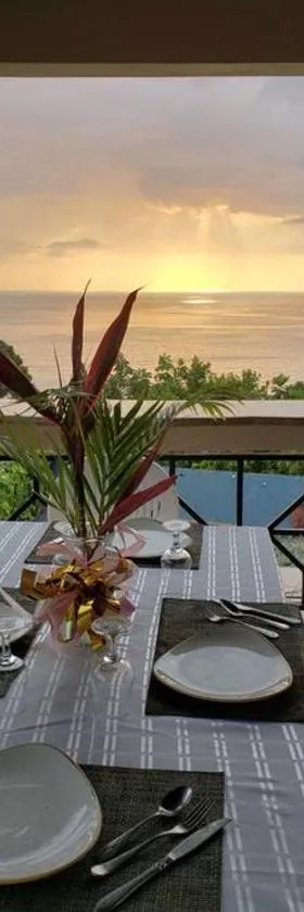 Boutique B&B at Stone Village，位于Bluefields的酒店