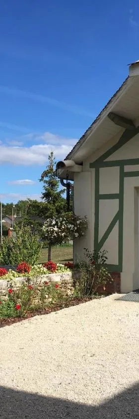 La maison de Louna，位于Saint-Parres-lès-Vaudes的酒店