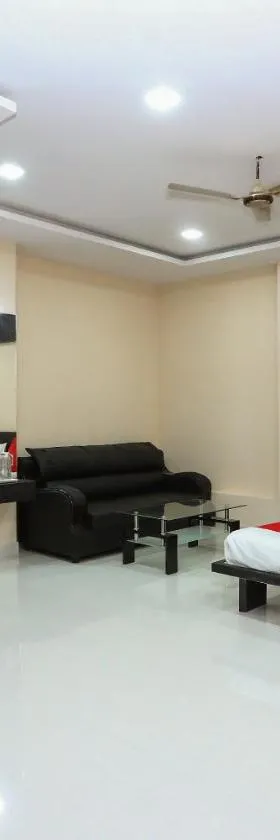 Suvarna Suits，位于迈索尔的酒店