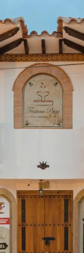 Fontana Plaza Hotel，位于莱瓦镇的酒店