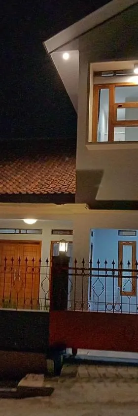 Guesthouse - Lubna Homestay，位于库宁岸的酒店