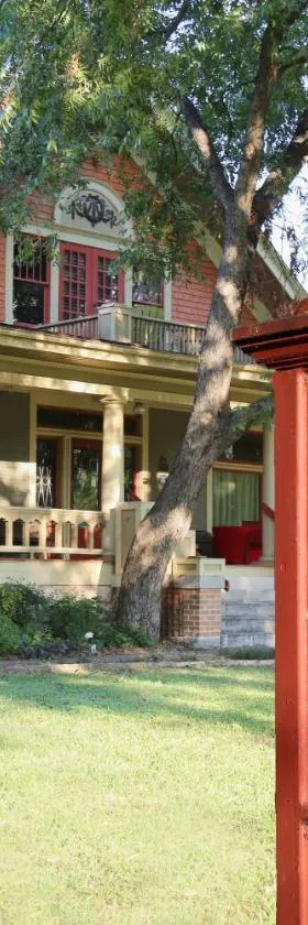 Iron Horse Inn，位于格兰伯里的酒店