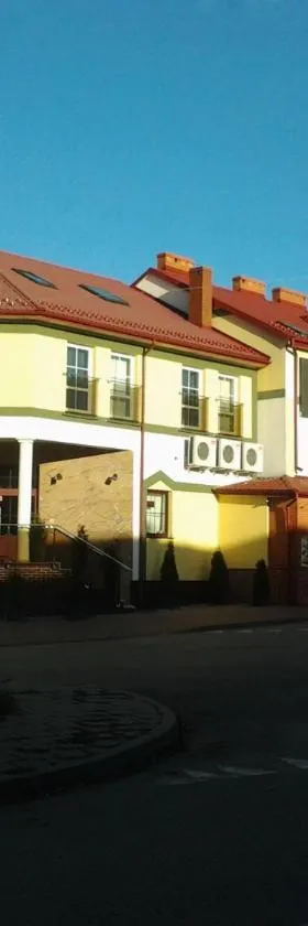 Hotel Skarpa，位于塞伊内的酒店