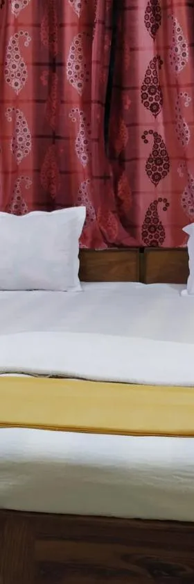 Bhalobasa Anandabas，位于博尔普尔的酒店