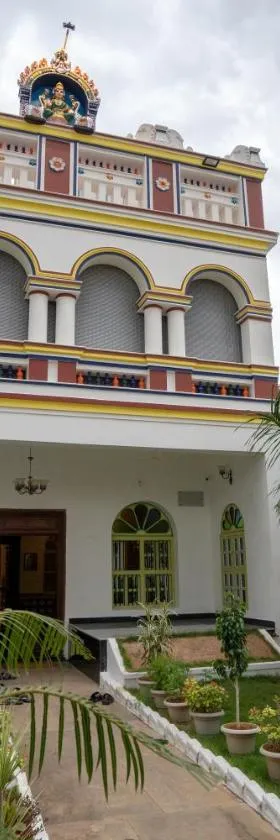 THE CHETTINAD HERITAGE，位于Kānādukāttān的酒店