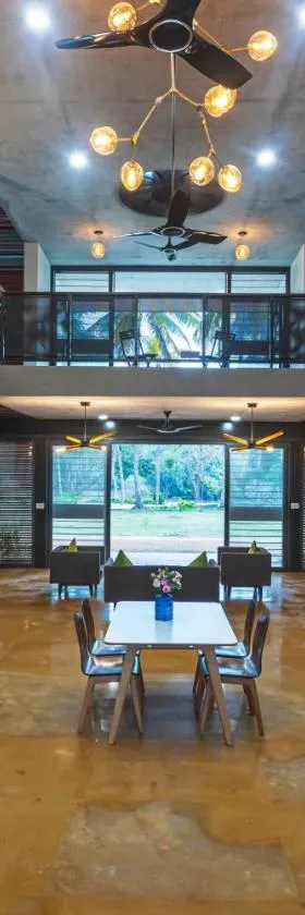 SaffronStays Riverstone, Mysuru，位于Seringapatam的酒店
