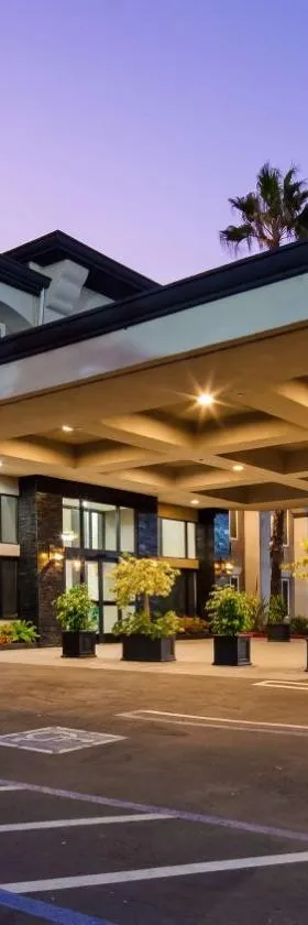 橘郡阿纳海姆贝斯特韦斯特酒店，位于普拉森的酒店