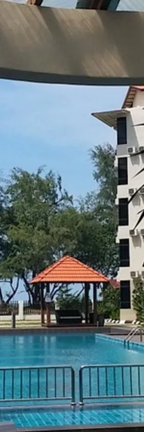 萨姆苏里亚海滩度假酒店，位于珍拉丁的酒店