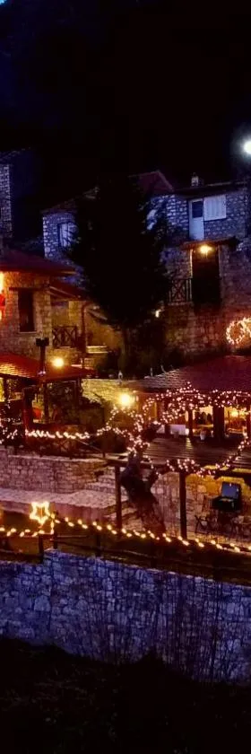 Μαγεμένο Βουνό，位于卡尔派尼西翁的酒店