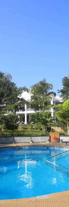 Holiday Valley Hotels And Resorts，位于Denkanikottai的酒店