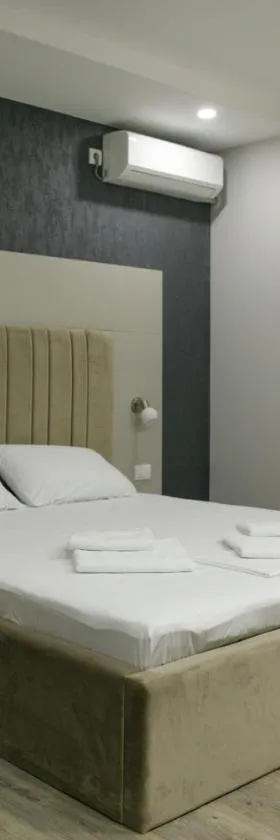 Fine Suites，位于尼什的酒店