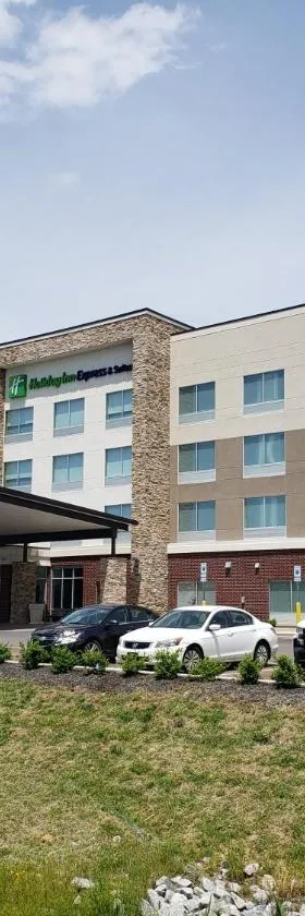 Holiday Inn Express & Suites Nashville North - Springfield by IHG，位于斯普林菲尔德的酒店