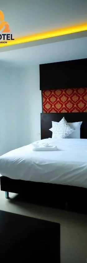 O2 Hotel สกลนคร (โรงแรม โอทู สกลนคร)，位于色军的酒店
