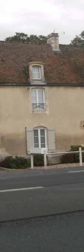 grange dans ancien corps de ferme，位于Bellengreville的酒店