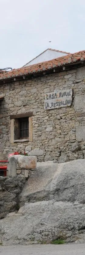 La Resbalina Casa Rural，位于Cabeza del Caballo的酒店