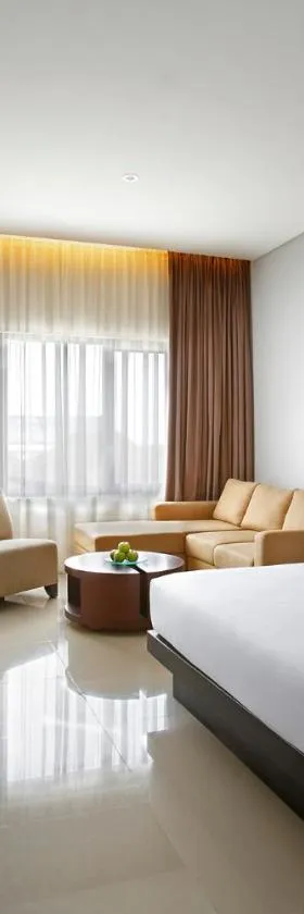 Hotel Surya Yudha Purwokerto，位于普禾加多的酒店