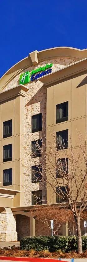 Holiday Inn Express Frisco Legacy Park Area by IHG，位于弗赖拉辛的酒店