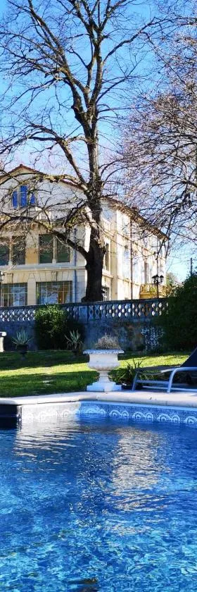 Manoir le Roure，位于杜罗纳堡的酒店
