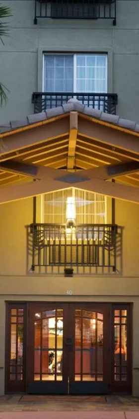 Larkspur Landing Extended Stay Suites Pleasanton，位于普莱森顿的酒店