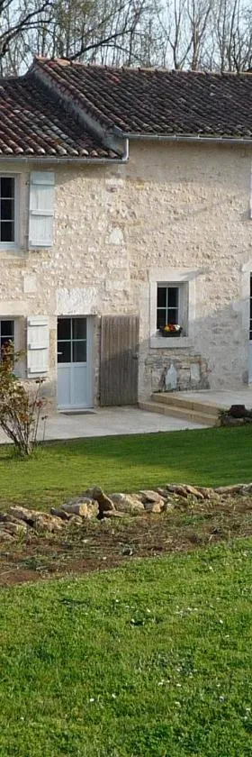 Le Logis de Miserè，位于Celles-sur-Belle的酒店
