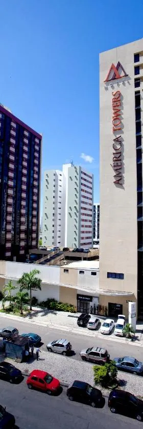 America Towers Hotel，位于萨尔瓦多的酒店