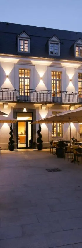 LE CASTEL D'ALTI，位于巴涅尔-德吕雄的酒店