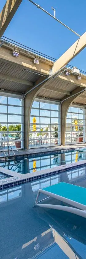 Hotel LBI，位于希普博特姆的酒店