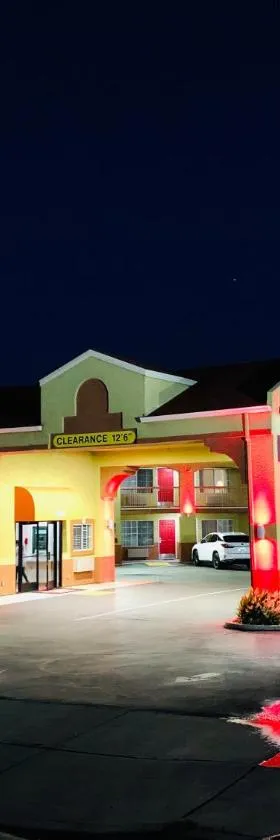 Executive Inn westley,CA，位于Westley的酒店