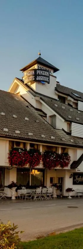 Jagodic Garni Hotel，位于戈雷尼斯卡地区采尔克列的酒店