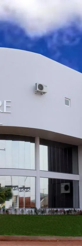 La Vitre Hotel，位于雅塔伊的酒店