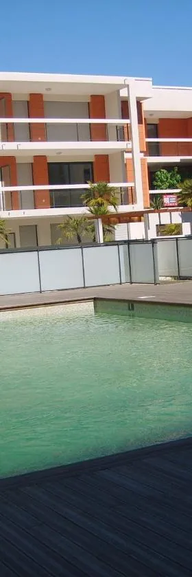 Appartement Villeneuve Loubet，位于卢贝新城的酒店