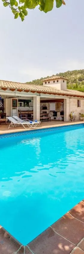 Villa Tramontana，位于略塞塔的酒店