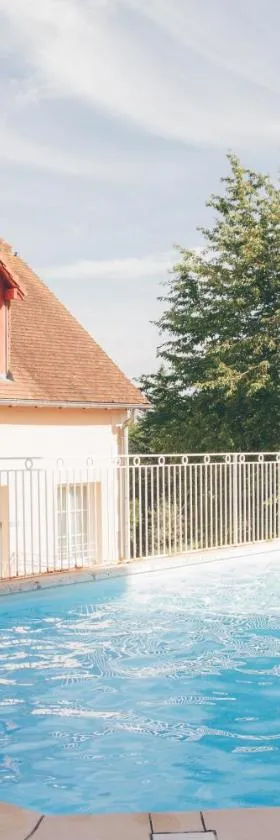 Terres de France - Appart'Hôtel La Roche-Posay，位于拉罗什波赛的酒店