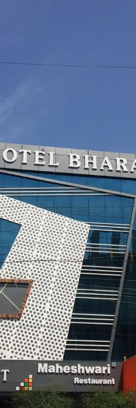 Hotel Bharat，位于科塔的酒店