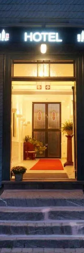 Hotel Snorrenburg GmbH，位于Burbach的酒店