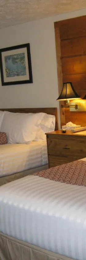 Boyne City Motel，位于博因城的酒店
