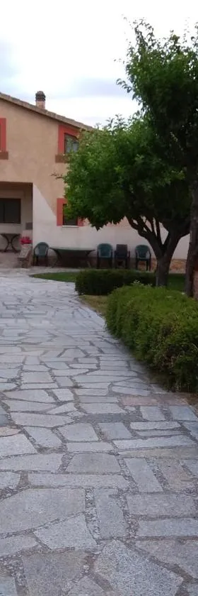 Casa Rural Las Tuyas en Segovia，位于Palazuelos de Eresma的酒店