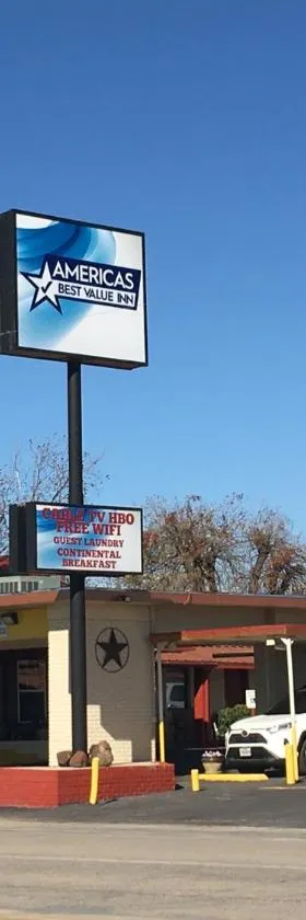 奥佐纳美国最佳价值旅馆，位于奥佐纳的酒店