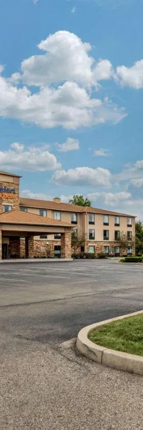 Comfort Suites Dayton-Wright Patterson，位于代顿的酒店