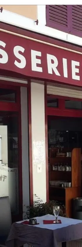 le relais，位于丰特奈·特雷西尼的酒店