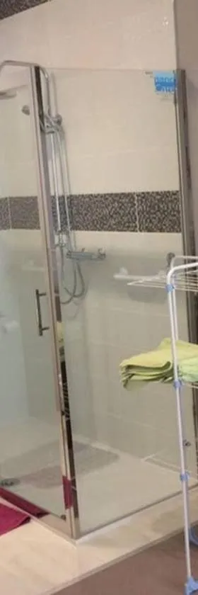 Appartement tout confort centre Baccarat，位于巴卡拉的酒店