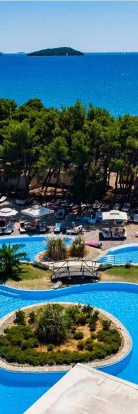 Amadria Park Beach Hotel Niko，位于希贝尼克的酒店