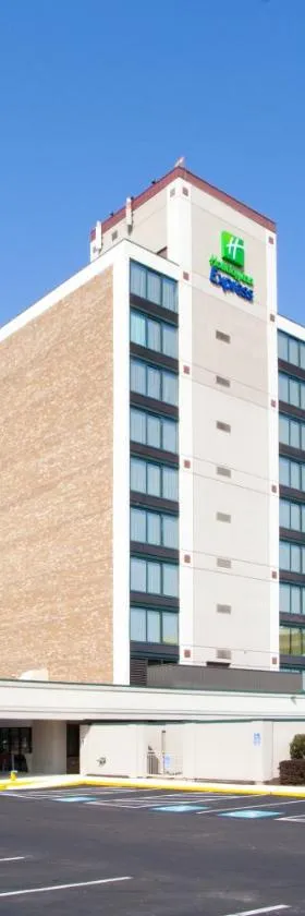 Holiday Inn Express Washington DC SW - Springfield by IHG，位于斯普林菲尔德的酒店