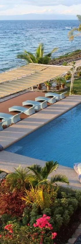 Emoha Dive Resort，位于奥斯洛布的酒店