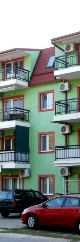 Apartments Villa Zora，位于斯塔多伊兰的酒店