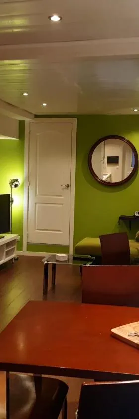 STUDIO 7，位于西曼卡斯的酒店