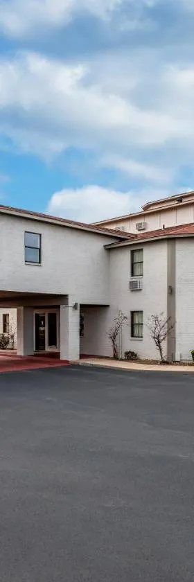 Americas Best Value Inn Searcy，位于瑟西的酒店
