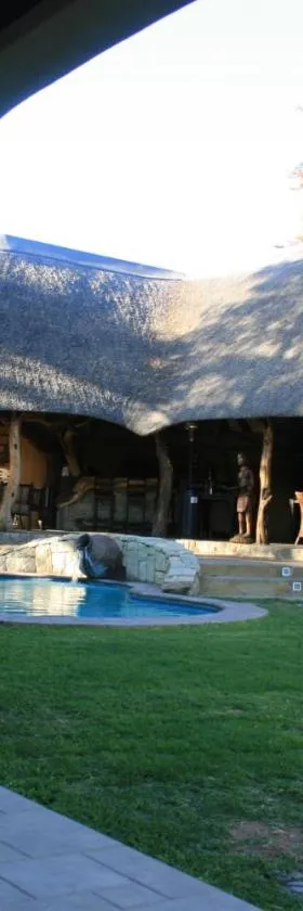 AFRICAN DREAMS GUESTHOUSE，位于奥卡汉贾的酒店