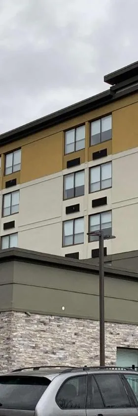 Best Western Plus Clarks Summit Scranton Hotel，位于克拉克萨米特的酒店